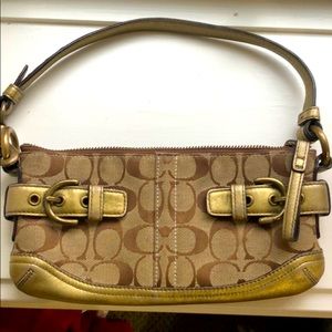 Coach classic clutch handbag